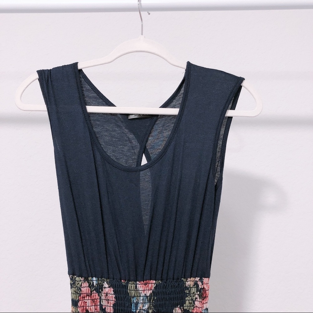 Urban Episode- Maxi dress